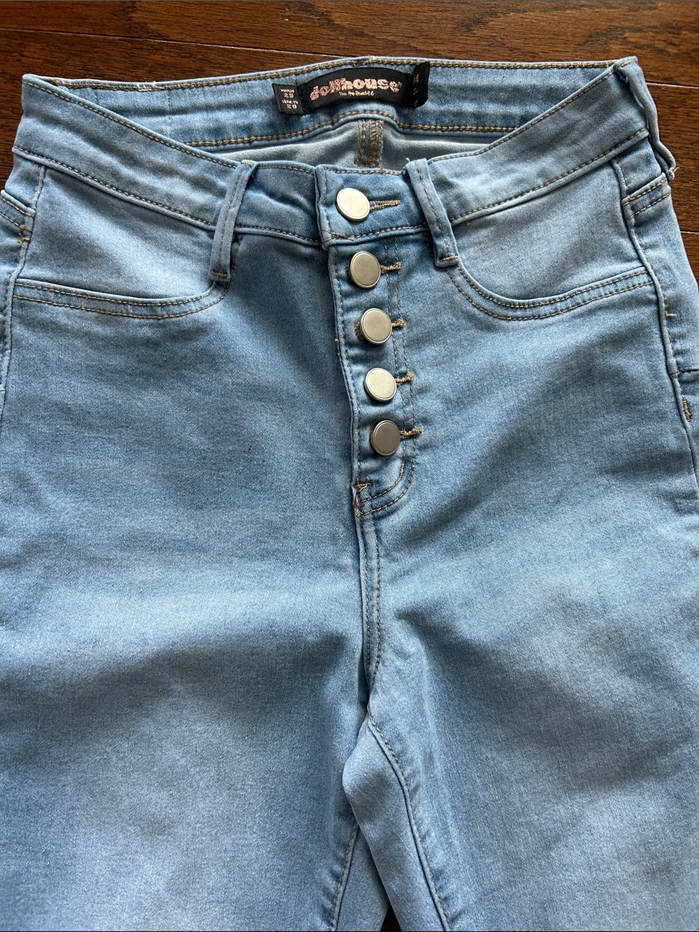 Dollhouse Light Blue High-Rise Button-Fly Jeans size 3/4 new no tags